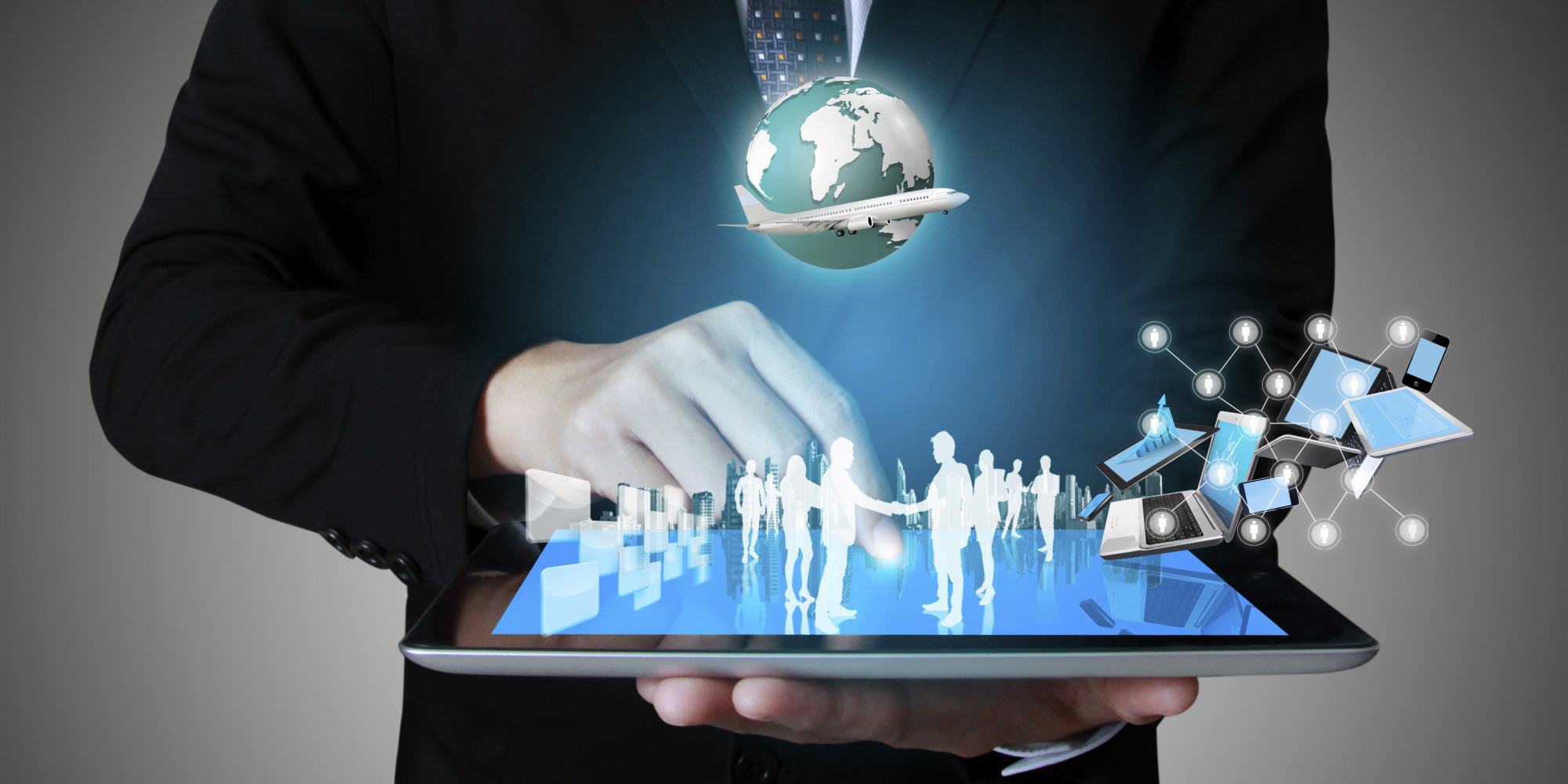 Intelligence Decision Support Systems in E-Commerce
