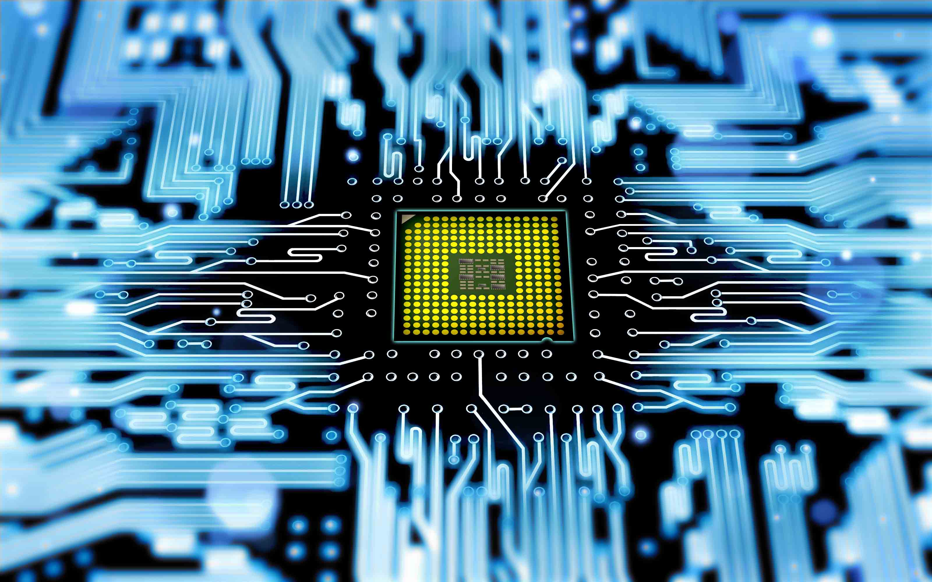 Semiconducting Nanomaterials