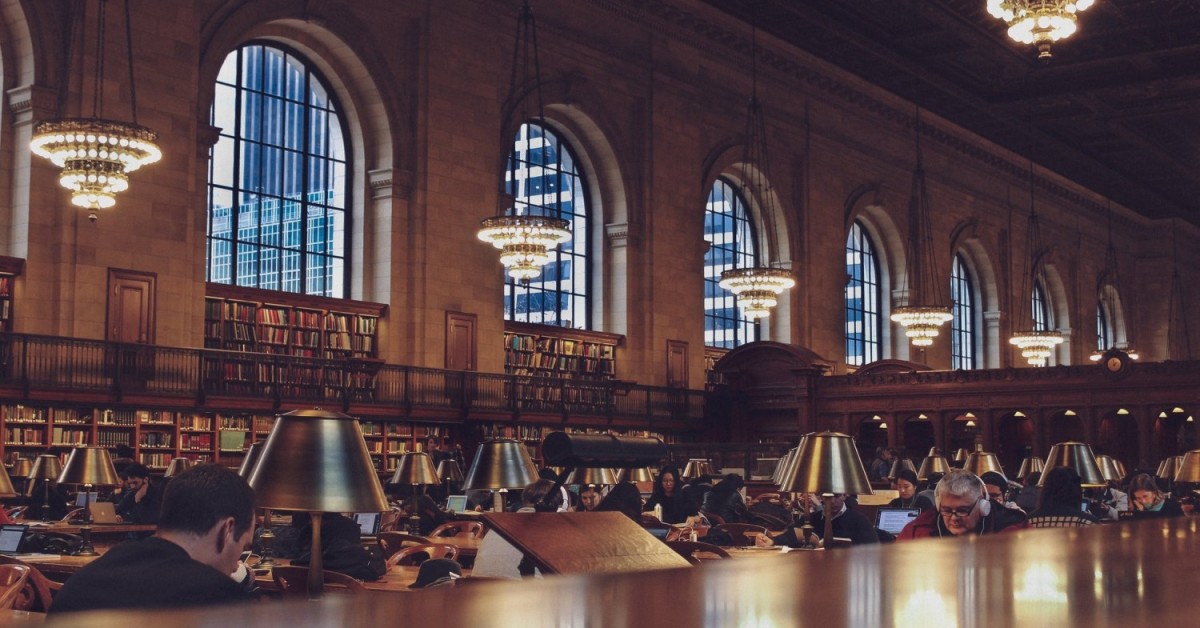 Research Trends in Library and Information Science