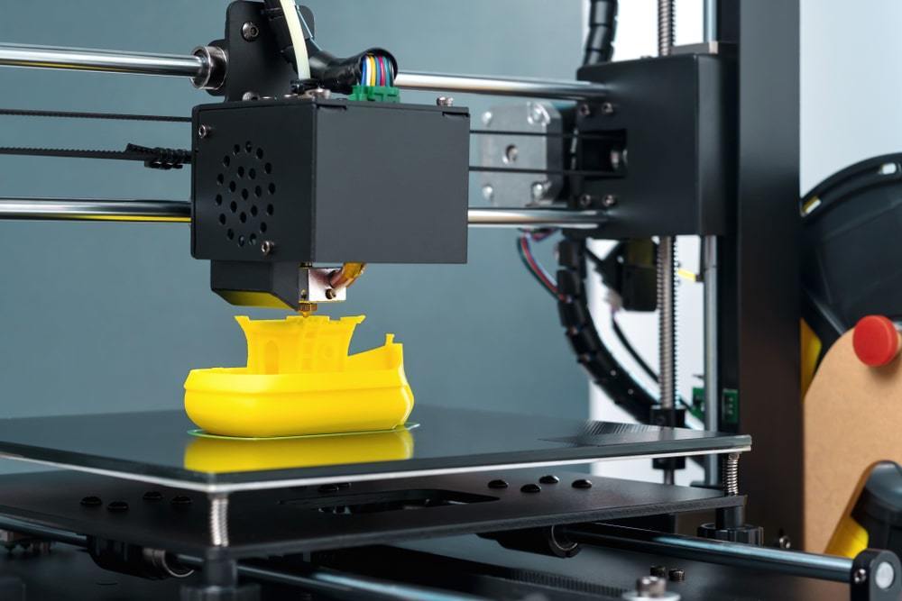Fused Deposition Modeling (FDM)//3D Printing